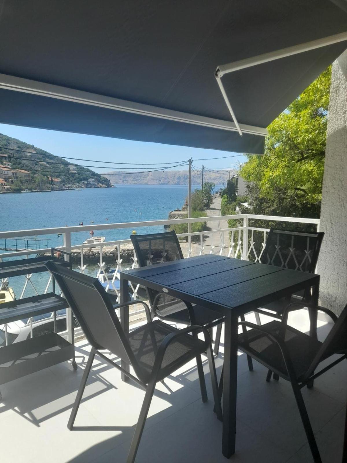 Apartmani Pulic Senj  Esterno foto