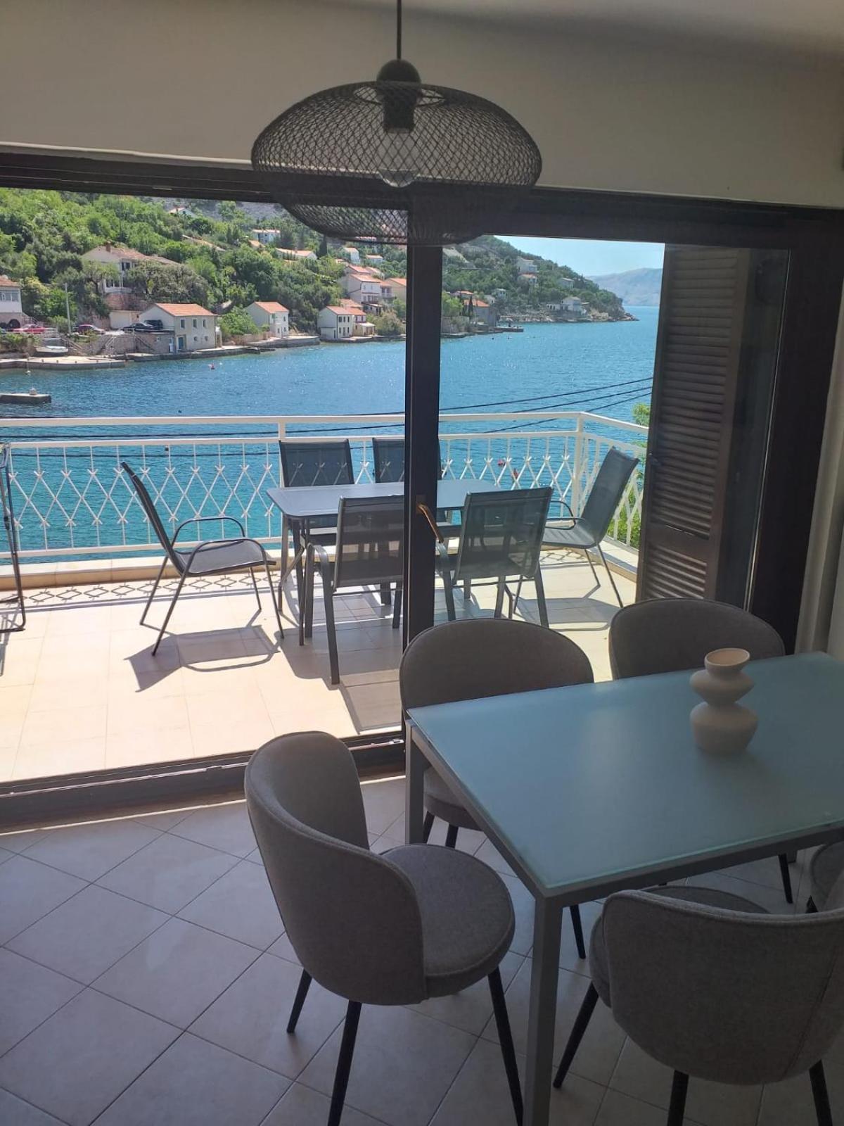 Apartmani Pulic Senj  Esterno foto